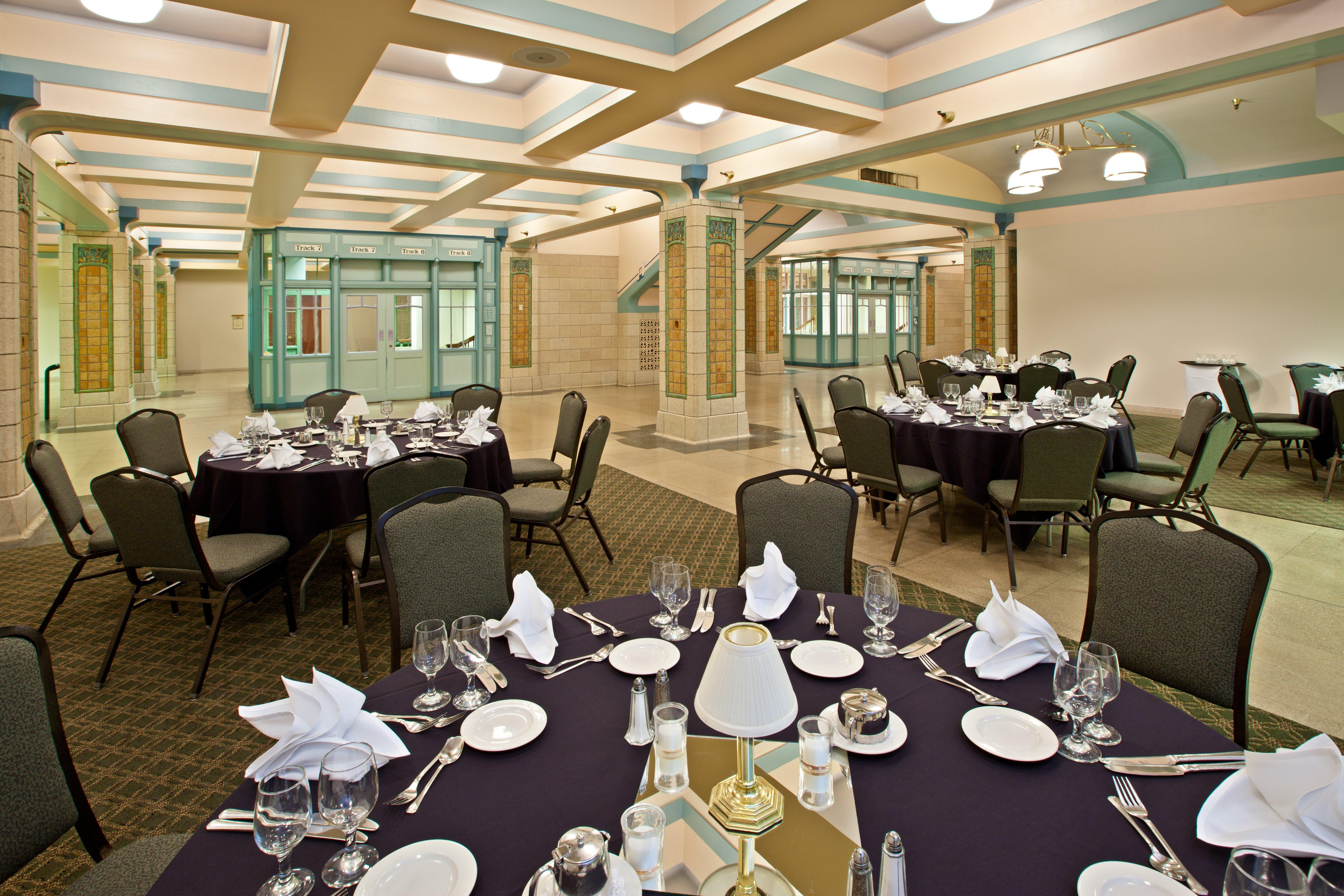 Crowne Plaza Indianapolis-Dwtn-Union Stn By Ihg Ξενοδοχείο Εξωτερικό φωτογραφία