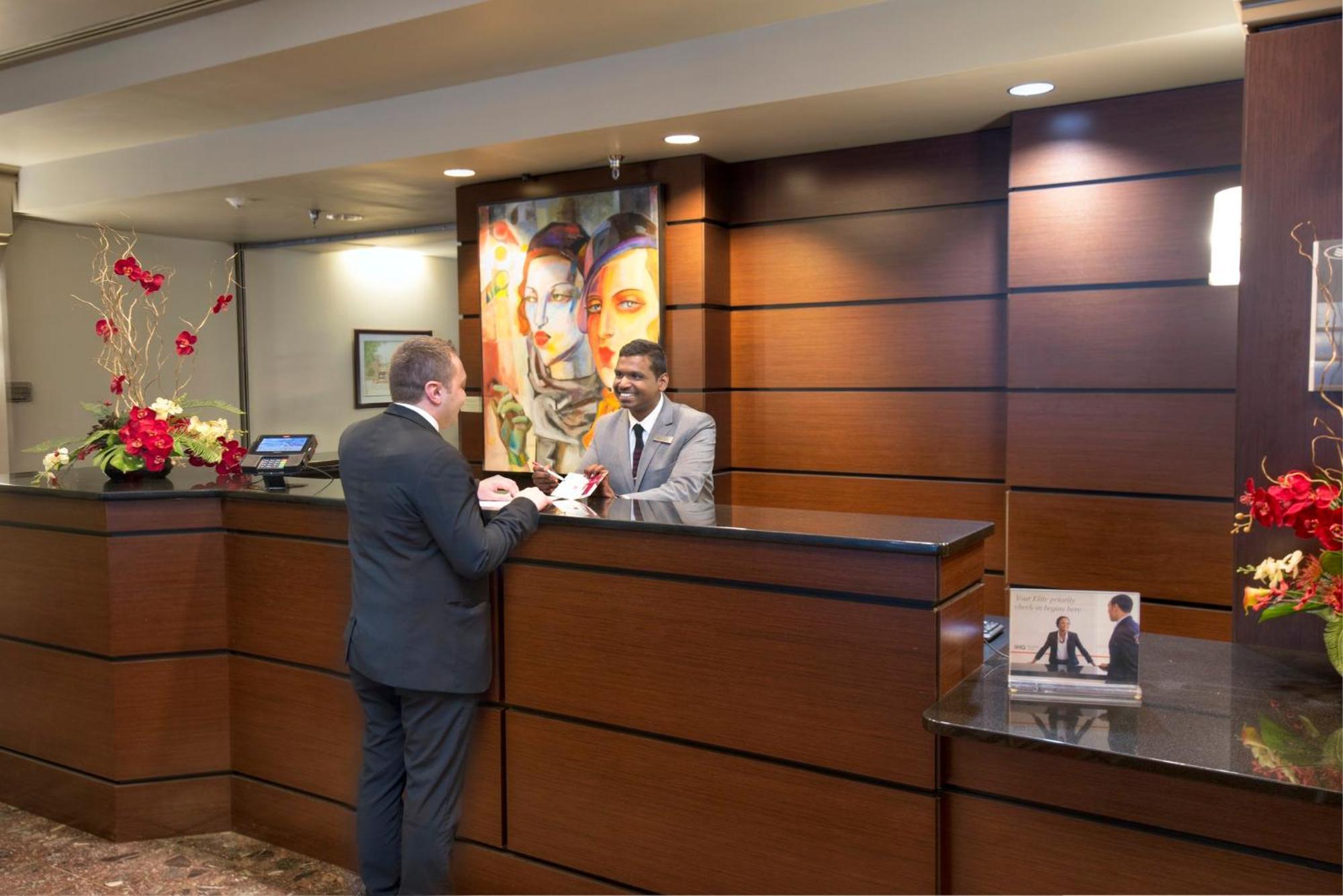 Crowne Plaza Indianapolis-Dwtn-Union Stn By Ihg Ξενοδοχείο Εξωτερικό φωτογραφία